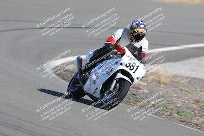 media/Feb-05-2023-Classic Track Day (Sun) [[c35aca4a42]]/Group 3/session 1 turn 9/